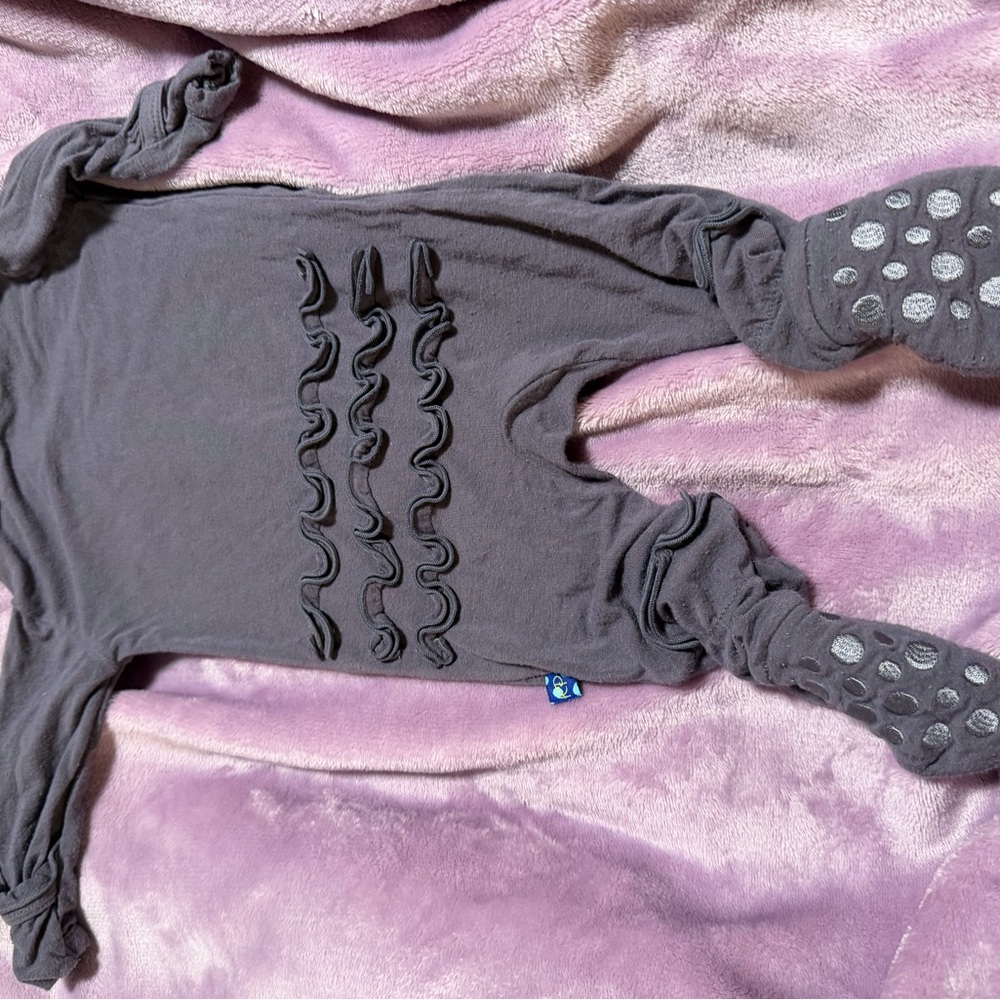 kicky pants - Picture 2 of 2